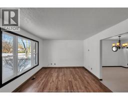 234 Wellington STREET - 9