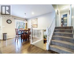 52 FARMHOUSE PLACE - 11