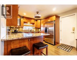 52 FARMHOUSE PLACE - 13