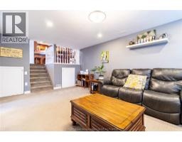 52 FARMHOUSE PLACE - 18