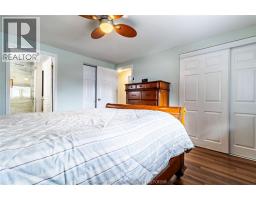 52 FARMHOUSE PLACE - 29