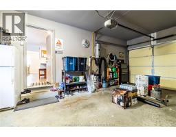 52 FARMHOUSE PLACE - 35