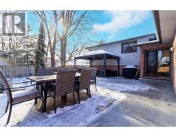 52 FARMHOUSE PLACE - 36