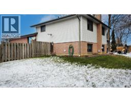 52 FARMHOUSE PLACE - 39