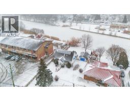 204 Margaret AVENUE - 3