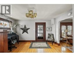 243 Chatham STREET South - 10