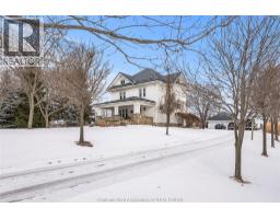 243 Chatham STREET South - 2