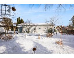 412 GREGORY DRIVE East - 10