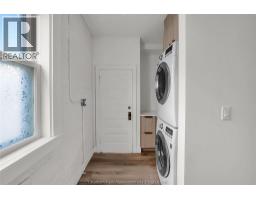 11 Victoria AVENUE - 25