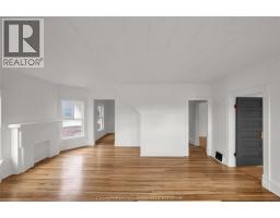 11 Victoria AVENUE - 30