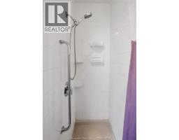 11 Victoria AVENUE - 39