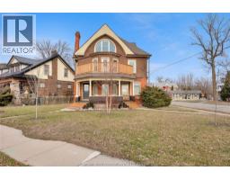 11 Victoria AVENUE - 44