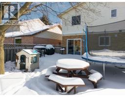 5 Turquoise COURT - 25