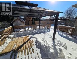 60 ENCLAVE PLACE - 48