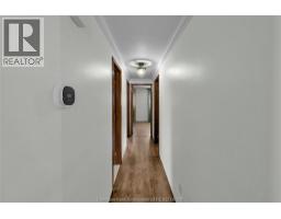 137 Oxley DRIVE - 16