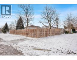 104 Bruinsma AVENUE - 47