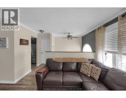 104 Bruinsma AVENUE - 9