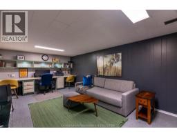 10 Cardinal CRESCENT - 24