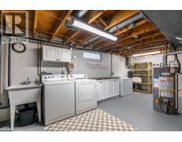 10 Cardinal CRESCENT - 27