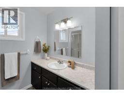 13 Vander AVENUE - 15