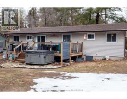 7675 RIVERSIDE DRIVE - 21