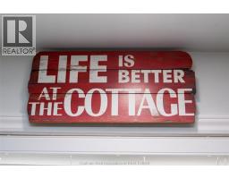 7675 RIVERSIDE DRIVE - 31