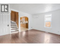 41 Woods STREET - 15