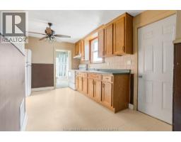 41 Woods STREET - 17