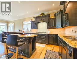 7635 Riverview LINE - 23