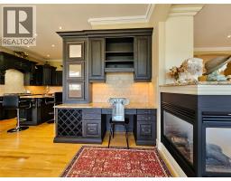 7635 Riverview LINE - 25