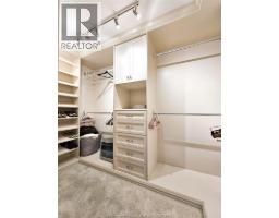 7635 Riverview LINE - 34