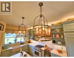 7635 Riverview LINE - 42