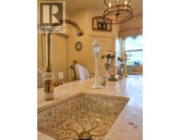 7635 Riverview LINE - 44