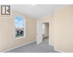 18 RICHMOND STREET - 10