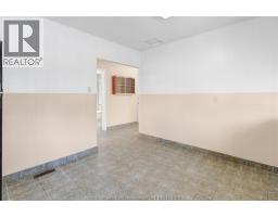 18 RICHMOND STREET - 13