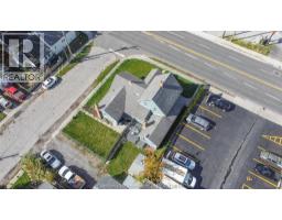 18 RICHMOND STREET - 43