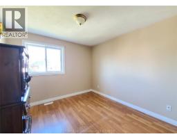 71 Spencer AVENUE - 12