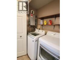 71 Spencer AVENUE - 17