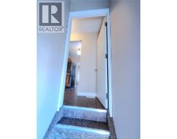 71 Spencer AVENUE - 18