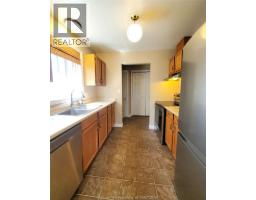 71 Spencer AVENUE - 2