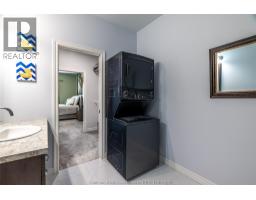 3 Jonathan STREET - 23