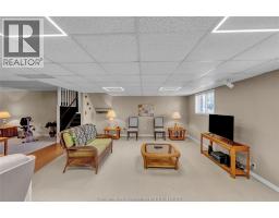 9 Thornhill CRESCENT - 26