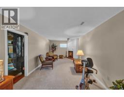 9 Thornhill CRESCENT - 27