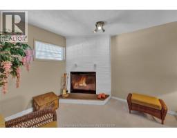 9 Thornhill CRESCENT - 29