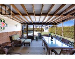 9 Thornhill CRESCENT - 34