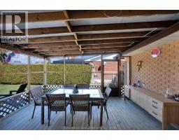 9 Thornhill CRESCENT - 36