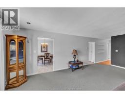 9 Thornhill CRESCENT - 8