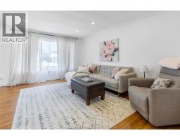 76 PAMELA CRESCENT - 8