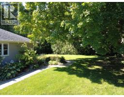 10517 Longwoods ROAD - 8