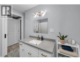 15-17 JANE STREET - 18